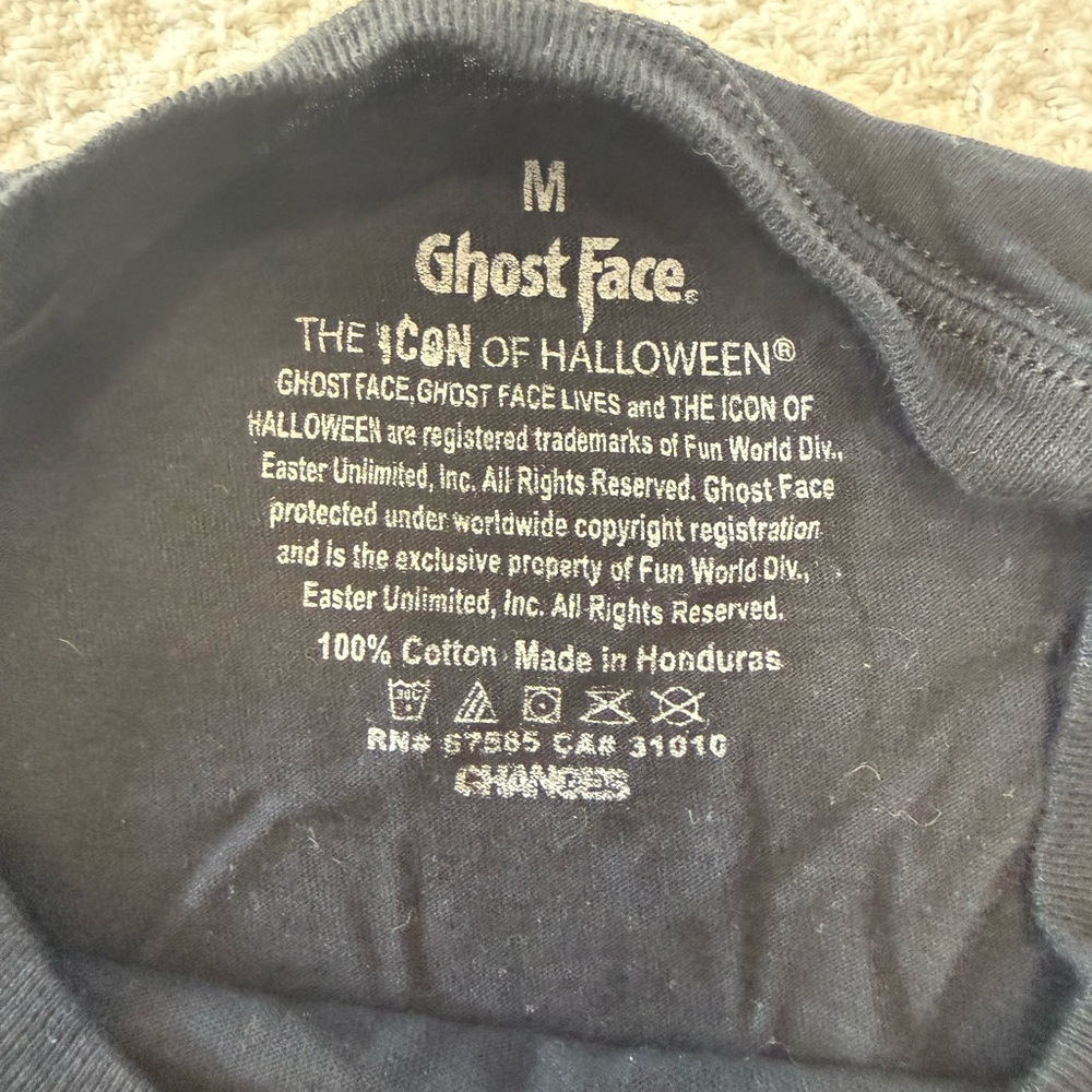 Ghost Face Spirit Halloween Graphic Tee (M) - Picture 2 of 5